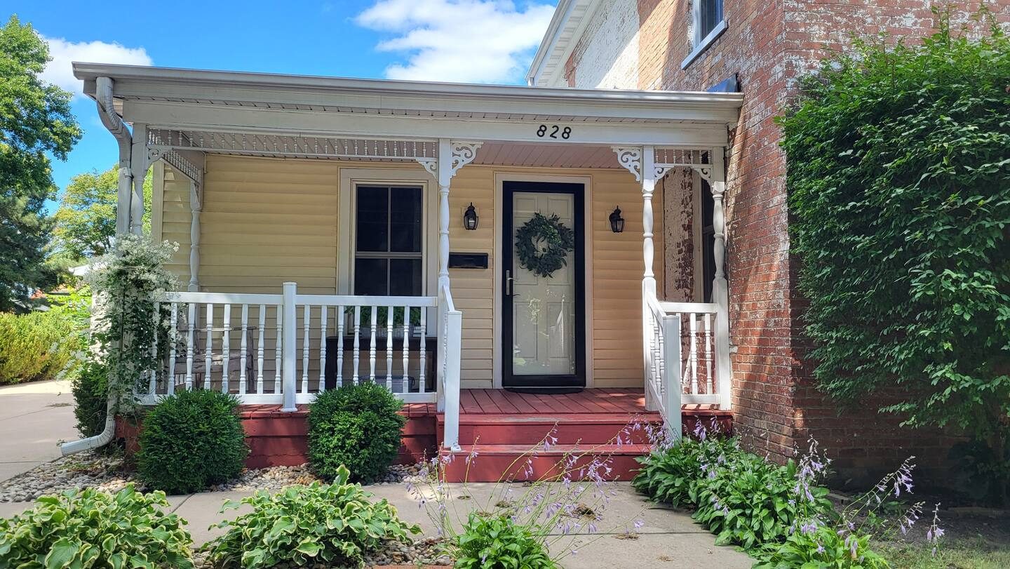 8a99d53a-08e9-4ad6-8e88-5494b3c1d1bc